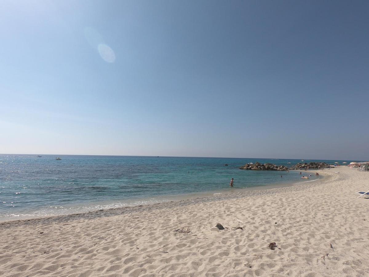 Residenza Gherly Capo Vaticano Exteriör bild