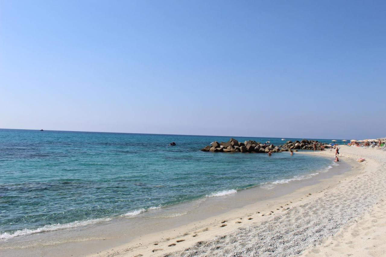 Residenza Gherly Capo Vaticano Exteriör bild